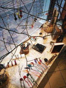 Vitrine de la boutique de l'Arcade de Gutenberg